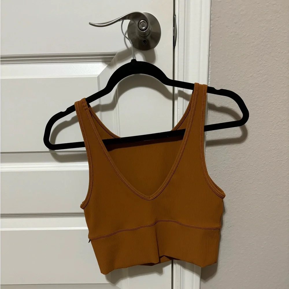 Lululemon Power Pivot Ribbed Top - Picture 2 of 2